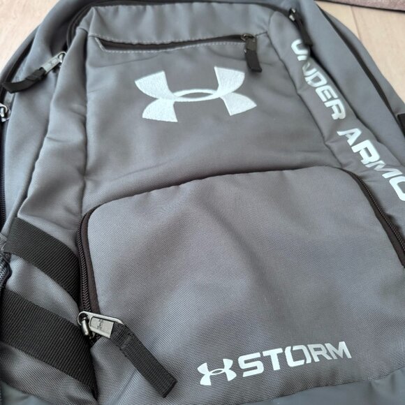 Under Armour Storm Grey Backpack - Picture 2 of 3